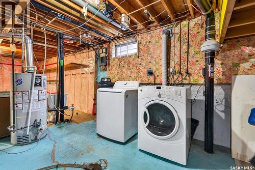 11 Coleman Crescent, Regina, SK - Indoor Photo Showing Laundry Room