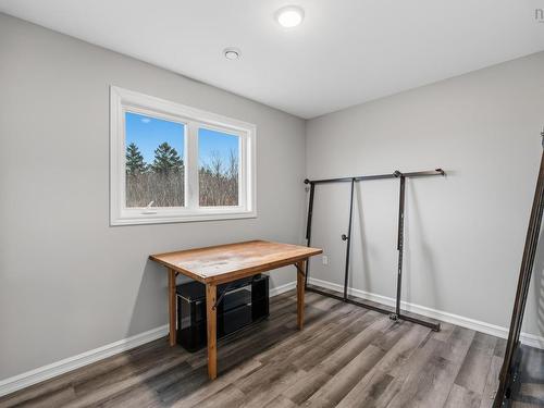 42 Beecher'S Lane, East Ferry, NS 