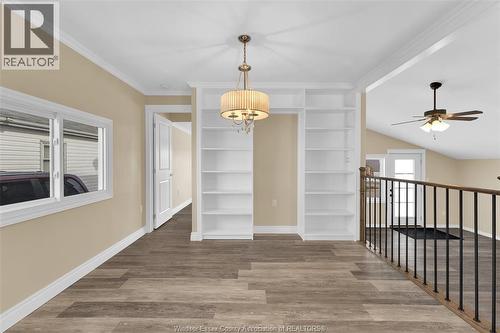 56 Parkside Dr, Mcgregor, ON - Indoor Photo Showing Other Room