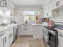 1368 Tansley Drive, Oakville, ON  - Indoor Photo Showing Kitchen 