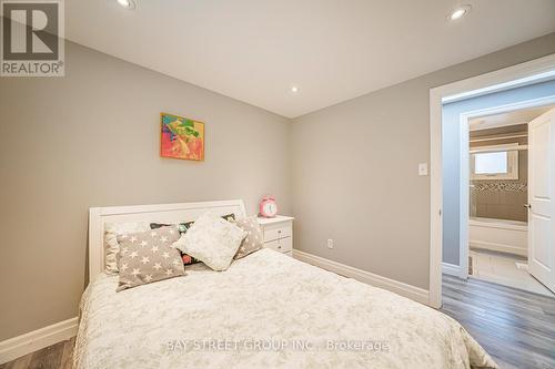 3311 Kings Masting Crescent, Mississauga, ON - Indoor Photo Showing Bedroom