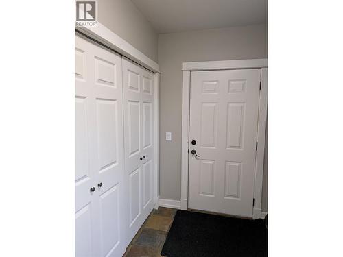 Main Level - 3576 Rose Road, Kelowna, BC - Indoor Photo Showing Other Room