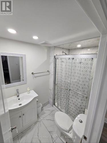 40 Judith Crescent, Brampton, ON - Indoor Photo Showing Bathroom