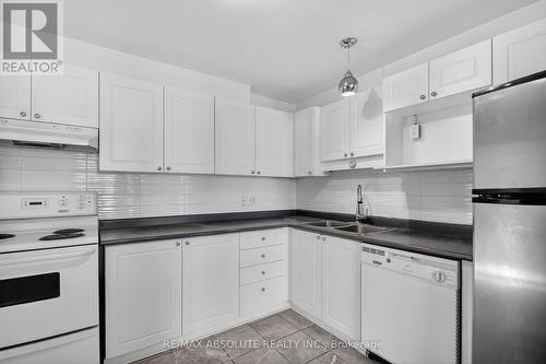 2628 Baseline Road, Ottawa, ON - Indoor Photo Showing Kitchen With Double Sink