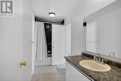 2628 Baseline Road, Ottawa, ON - Indoor Photo Showing Bathroom