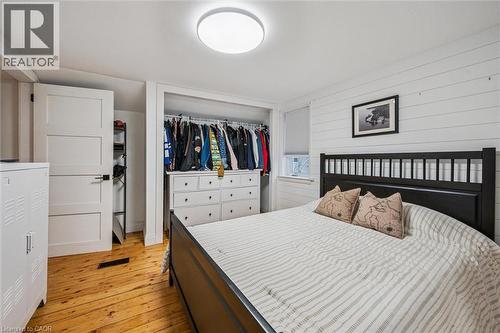 20 Bergey Street, Cambridge, ON - Indoor Photo Showing Bedroom
