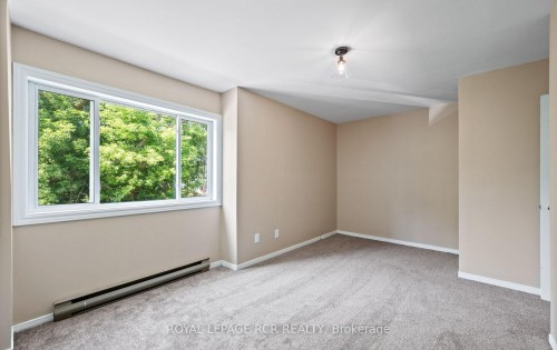 12-4 Cedar Drive, Orangeville, ON - Indoor Photo Showing Other Room