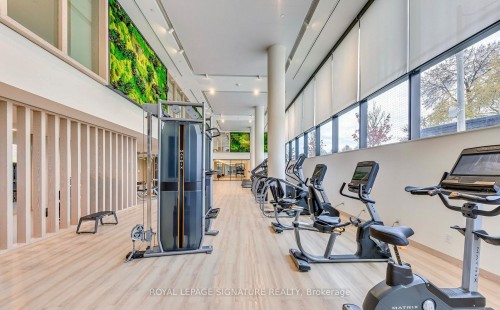 920-1050 Eastern Avenue, Toronto, ON - Indoor Photo Showing Gym Room