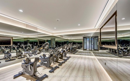 920-1050 Eastern Avenue, Toronto, ON - Indoor Photo Showing Gym Room