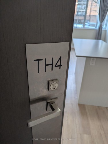 Th4-99 Davisville Avenue, Toronto, ON - Indoor
