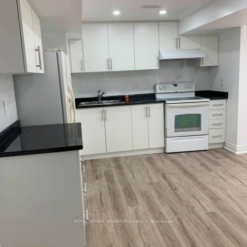 Lower-5174 Sundial Court, Mississauga, ON - Indoor Photo Showing Kitchen With Double Sink