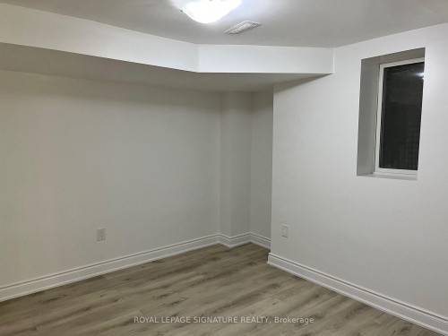 Lower-5174 Sundial Court, Mississauga, ON - Indoor Photo Showing Other Room