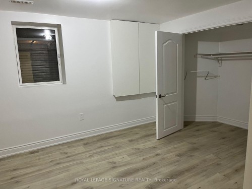 Lower-5174 Sundial Court, Mississauga, ON - Indoor Photo Showing Other Room