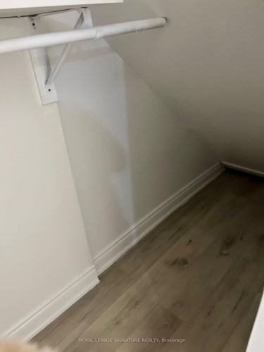 Lower-5174 Sundial Court, Mississauga, ON - Indoor