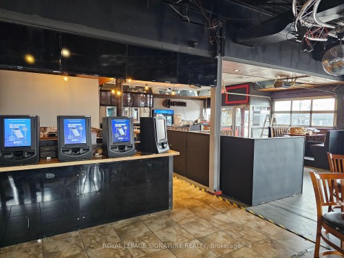 1115 Fennell Avenue E, Hamilton, ON 