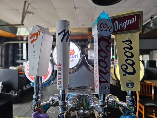 1115 Fennell Avenue E, Hamilton, ON 