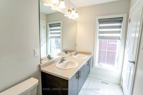 20 Lavinia Road, Brampton, ON - Indoor Photo Showing Bathroom