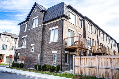20 Lavinia Road, Brampton, ON - Outdoor With Facade