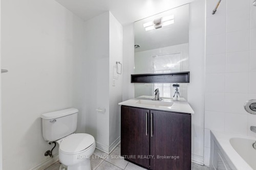 602-2885 Bayview Avenue, Toronto, ON - Indoor Photo Showing Bathroom