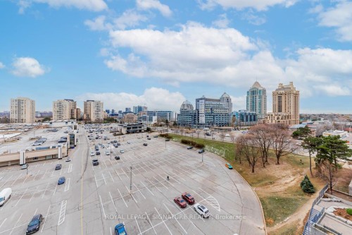 602-2885 Bayview Avenue, Toronto, ON - Outdoor With View