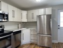 Upper-899 Lakeshore Road E, Mississauga, ON  - Indoor Photo Showing Kitchen 
