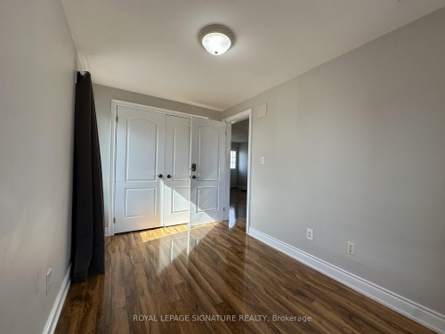 Upper-899 Lakeshore Road E, Mississauga, ON - Indoor Photo Showing Other Room