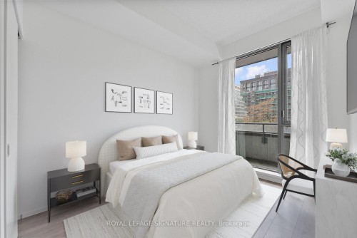 411-159 Dundas Street E, Toronto, ON - Indoor Photo Showing Bedroom