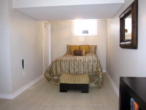 Main & Lower-597 Curzon Avenue, Mississauga, ON - Indoor Photo Showing Other Room