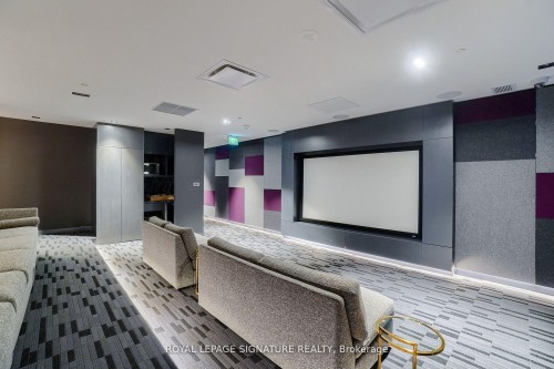 907-330 Richmond Street W, Toronto, ON - Indoor Photo Showing Other Room