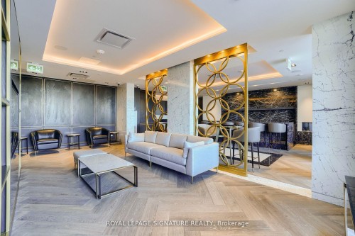 907-330 Richmond Street W, Toronto, ON - Indoor With Fireplace