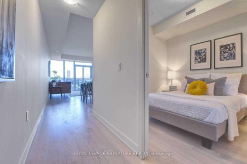 907-330 Richmond Street W, Toronto, ON - Indoor Photo Showing Bedroom