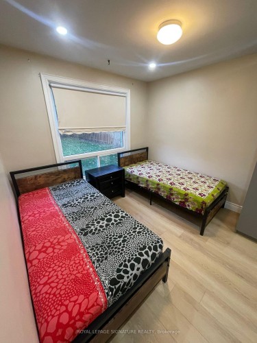 Main-67 Hart Avenue, Toronto, ON - Indoor Photo Showing Bedroom