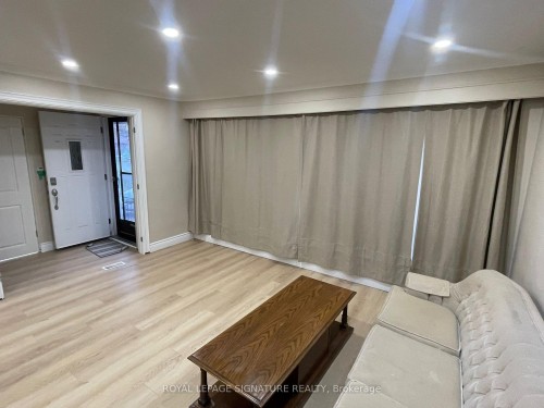 Main-67 Hart Avenue, Toronto, ON - Indoor Photo Showing Other Room