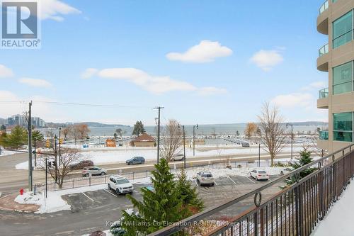 1601 - 6 Toronto St Street, Barrie (City Centre), ON 