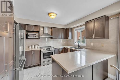 17 Chestermere Crescent, Brampton, ON - Indoor Photo Showing Kitchen With Double Sink