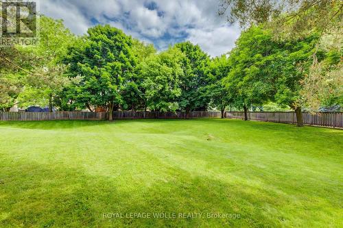 17 - 465 Woolwich Street N, Waterloo, ON - Outdoor