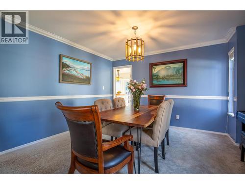 12125 Irving Street, Maple Ridge, BC - Indoor Photo Showing Dining Room