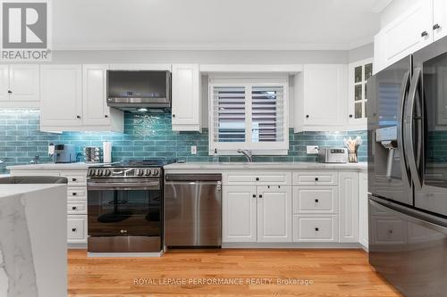 530 Rowanwood Avenue, Ottawa, ON - Indoor Photo Showing Kitchen With Upgraded Kitchen