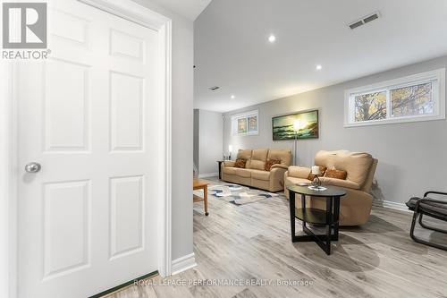 530 Rowanwood Avenue, Ottawa, ON - Indoor