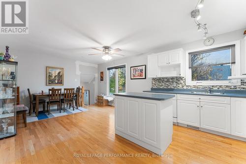 530 Rowanwood Avenue, Ottawa, ON - Indoor Photo Showing Kitchen
