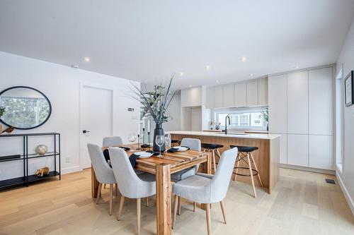 Dining room - 1300 Rue Montarville, Saint-Bruno-De-Montarville, QC - Indoor Photo Showing Dining Room