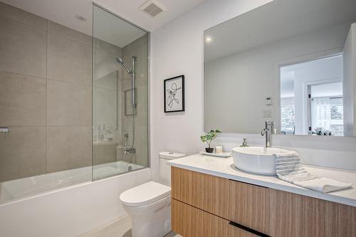 Salle de bains - 1300 Rue Montarville, Saint-Bruno-De-Montarville, QC - Indoor Photo Showing Bathroom