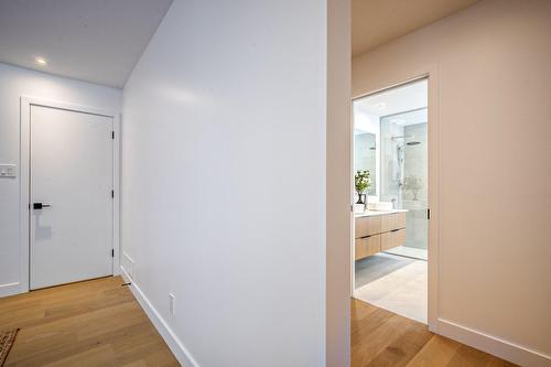 Chambre à coucher principale - 1300 Rue Montarville, Saint-Bruno-De-Montarville, QC - Indoor Photo Showing Other Room