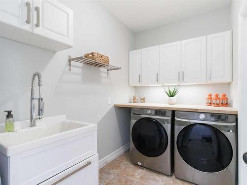 462 Bald Rock Road, Sambro, NS - Indoor Photo Showing Laundry Room