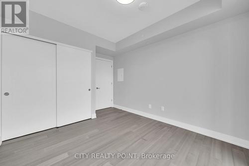 511 - 664 Spadina Avenue, Toronto, ON - Indoor Photo Showing Other Room
