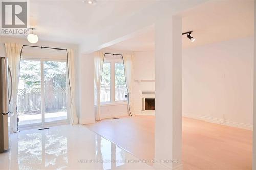 8 Samantha Circle, Richmond Hill, ON - Indoor Photo Showing Other Room With Fireplace