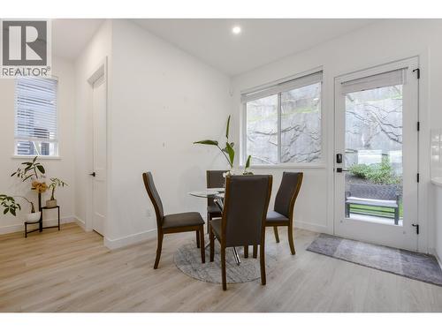 14112 Mier Drive, Maple Ridge, BC - Indoor Photo Showing Dining Room
