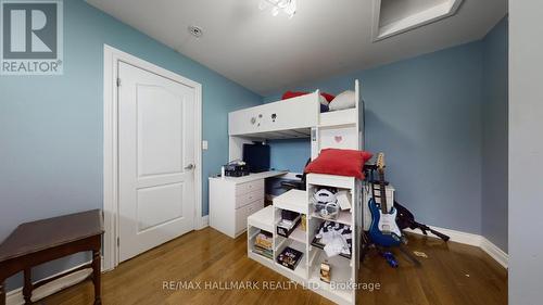 274 Demaine Crescent, Richmond Hill, ON - Indoor