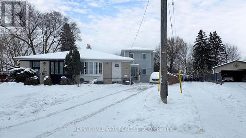 274 DEMAINE CRESCENT  Richmond Hill, ON L4C 2W5