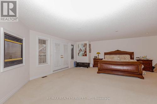 132 Bloomsbury Avenue, Brampton, ON - Indoor